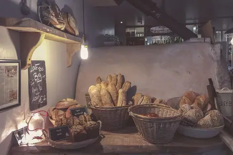 Momo Retail, Mai Bakery photo 2